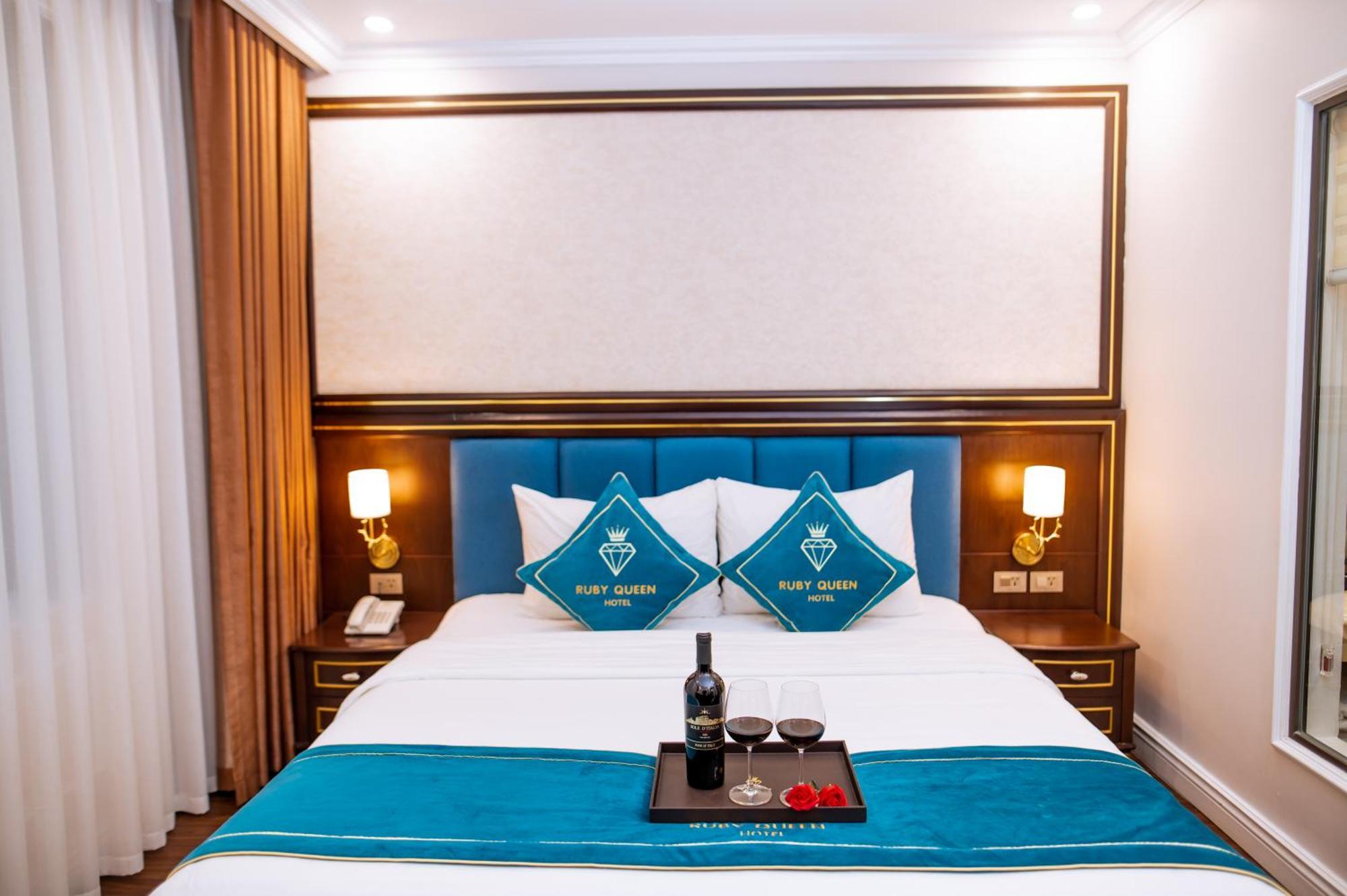 RUBY QUEEN Hotel Hạ Long Exterior foto